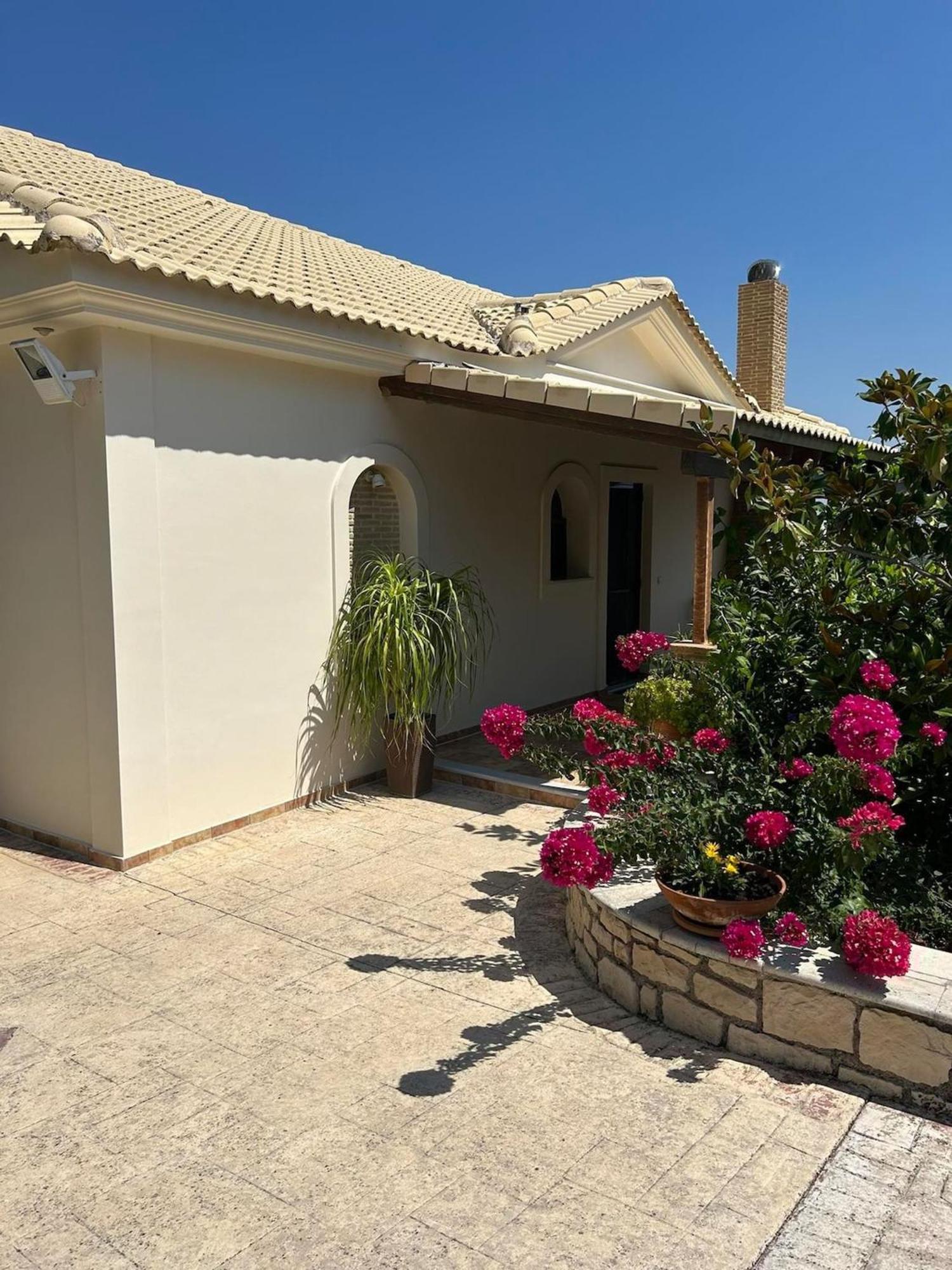 Villa Clairy Mouzákion Dış mekan fotoğraf